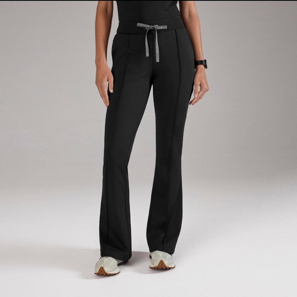 TRADE ONLY nwt Figs Black Evanston Pants 4 your new/like new NAVY Evanston Pants